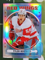 2021-22 OPC Platinum #R-26 Tyler Bertuzzi Rainbow Retro Detroit Red Wings